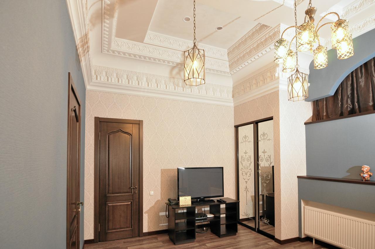 Мини-Отель "Навруз" Carcóvia Exterior foto